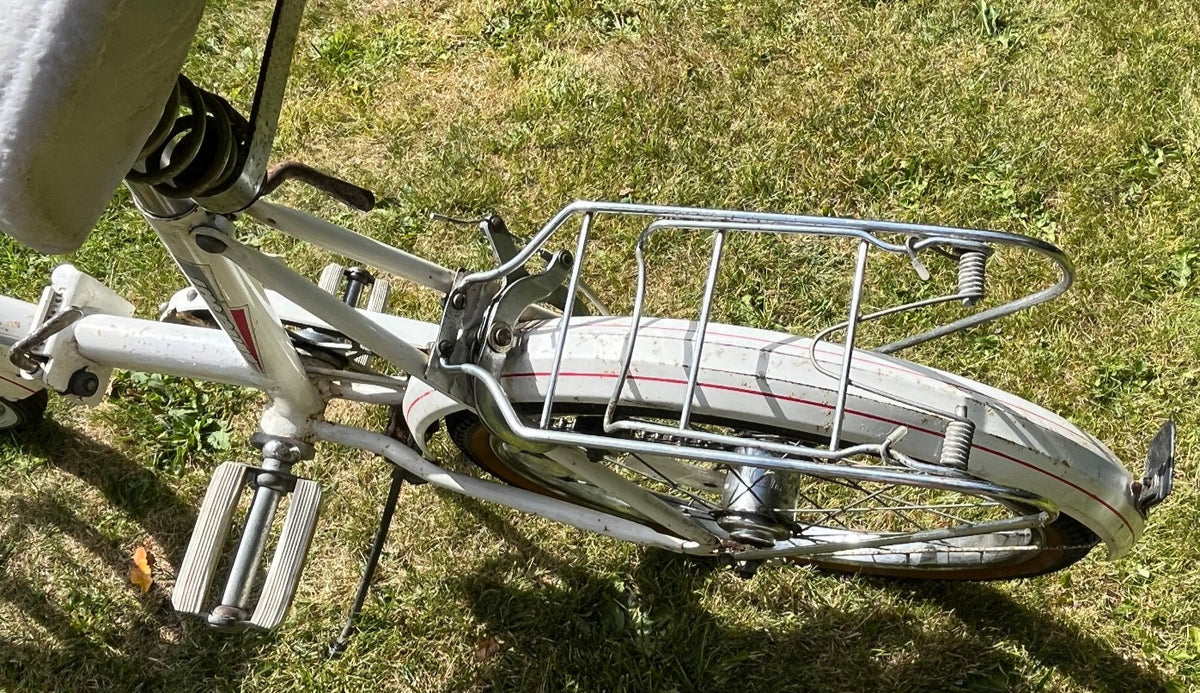 UNIVERSAL : 20" Wheel UniSport Sturmey Archer 3 Speed 1980s Vintage Folding Bike