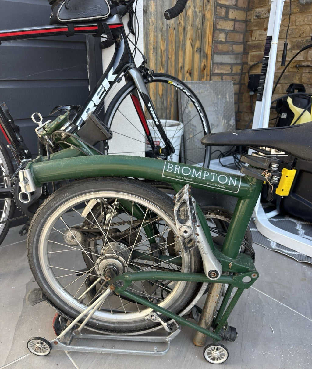 Brompton Green Folding Bike 16in Steel Frame Rear Rack Mudguards Reflectors