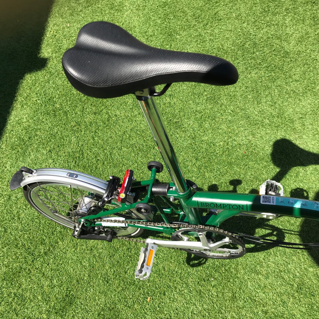 Brompton C Line folding bike 4 speed, dark green, excellent condition