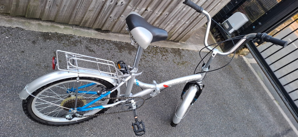 Challenge Gauntlet Unisex 20" wheel Folding Bike – Excellent Condition