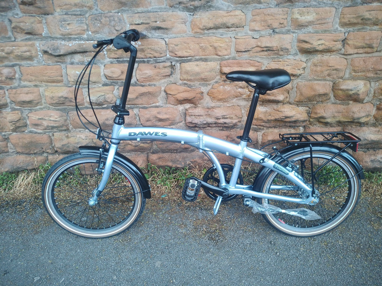 New Dawes Diamond Folding Bike 20-inch wheels - RRP £459.99