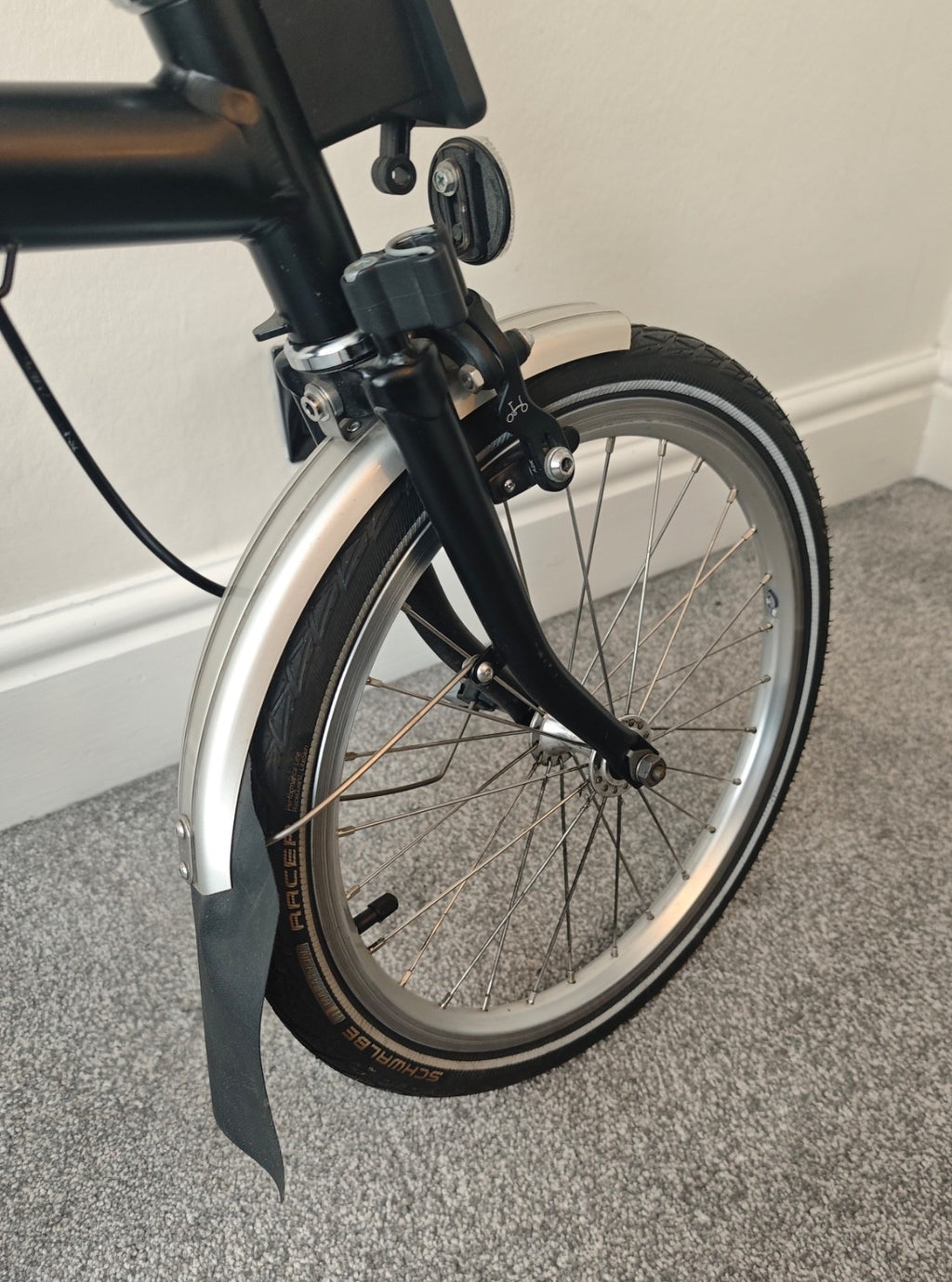Brompton C Line 6 Speed H6L Folding bicycle in Black/Silver - 2020 - Upgraded