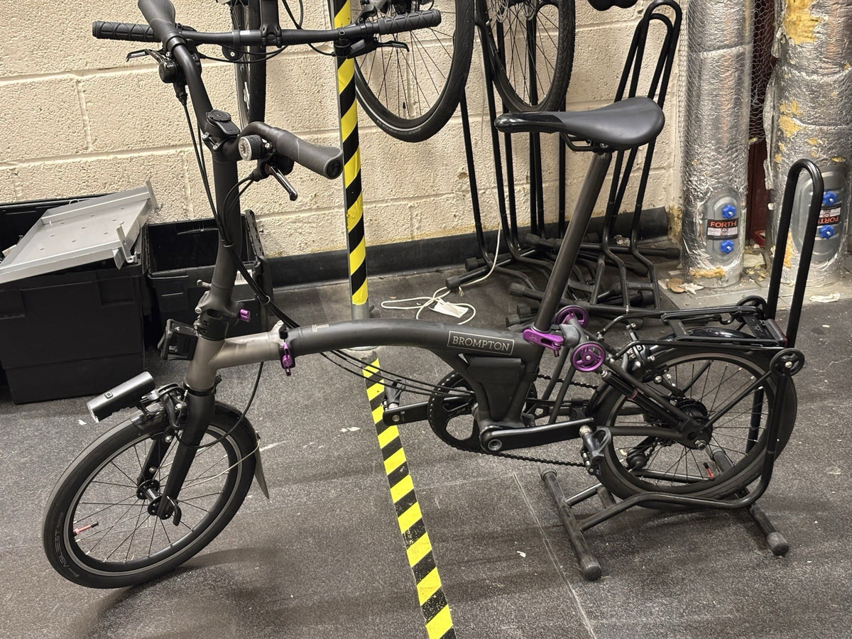 Brompton T Line Explore 12-Speed - Ceratech Black - Mid Bar