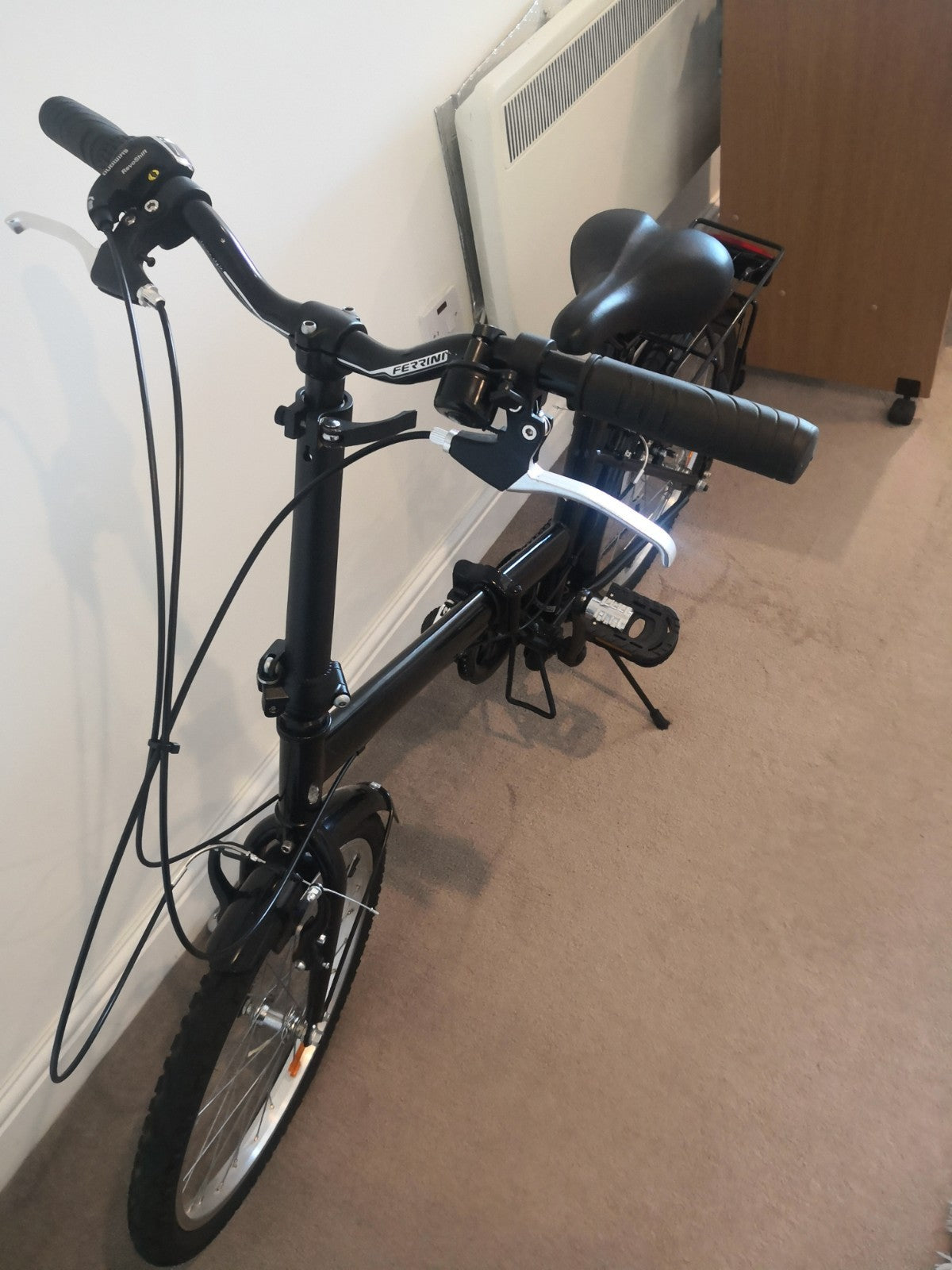 Bike Sport 20 inch folding bike, Shimano 6 Speed, Black in excellent condition