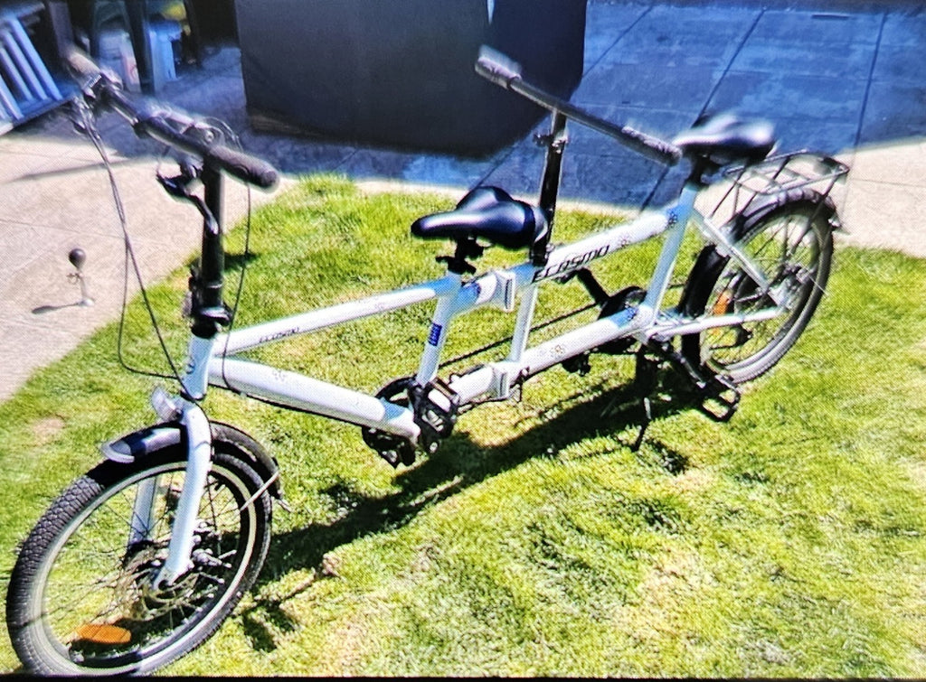 Ecosmo Folding Tandem Bike White Shimano Gears, Hardly Used *COLLECTION ONLY *