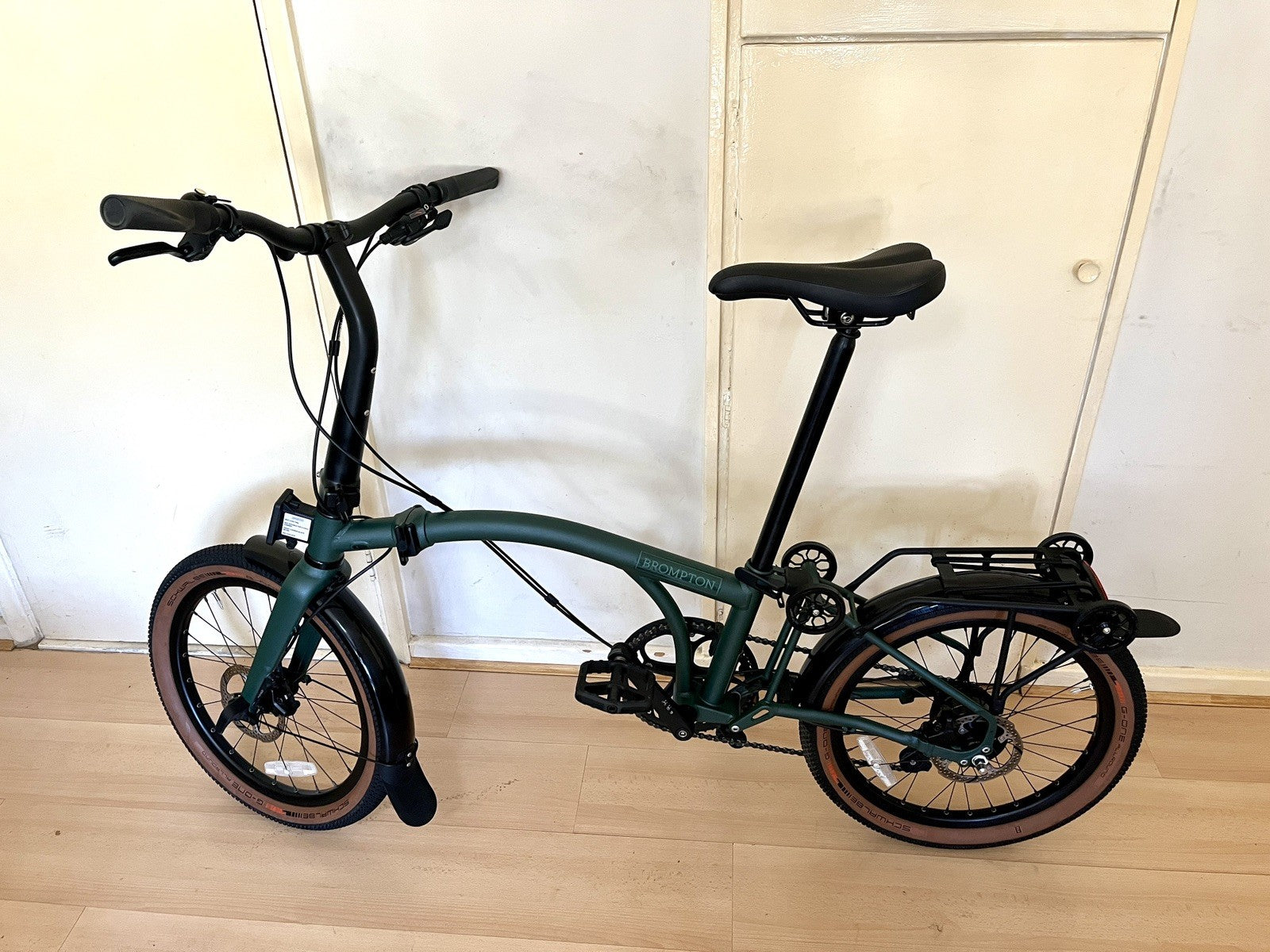 Brompton G Line with Roller Frame - 8-speed, Forest Green, Large