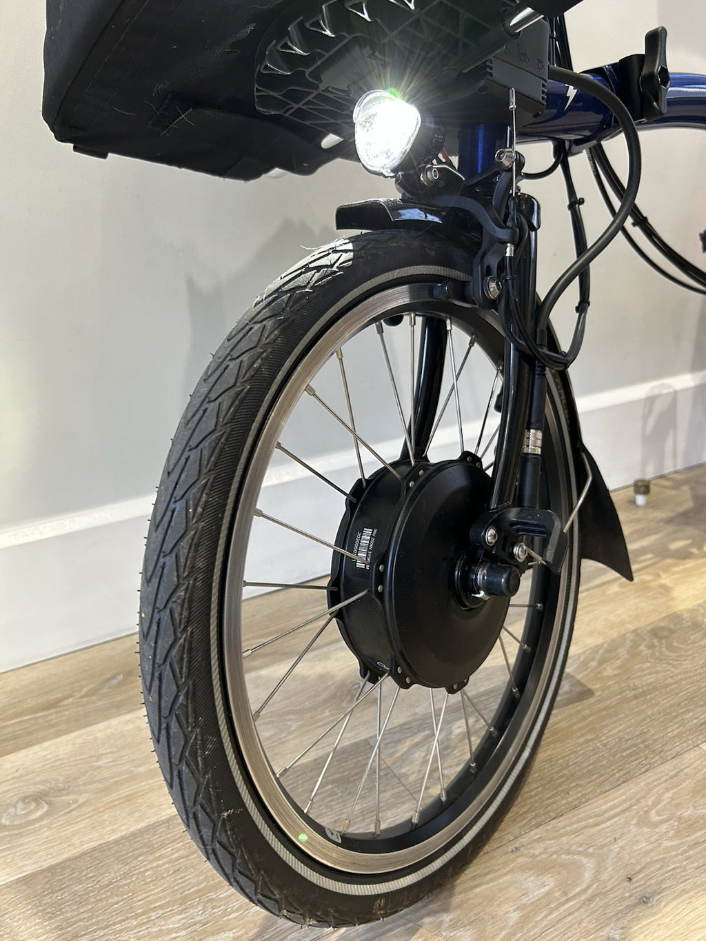 Brompton  H2L (2021) — Bolt Blue Lacquer