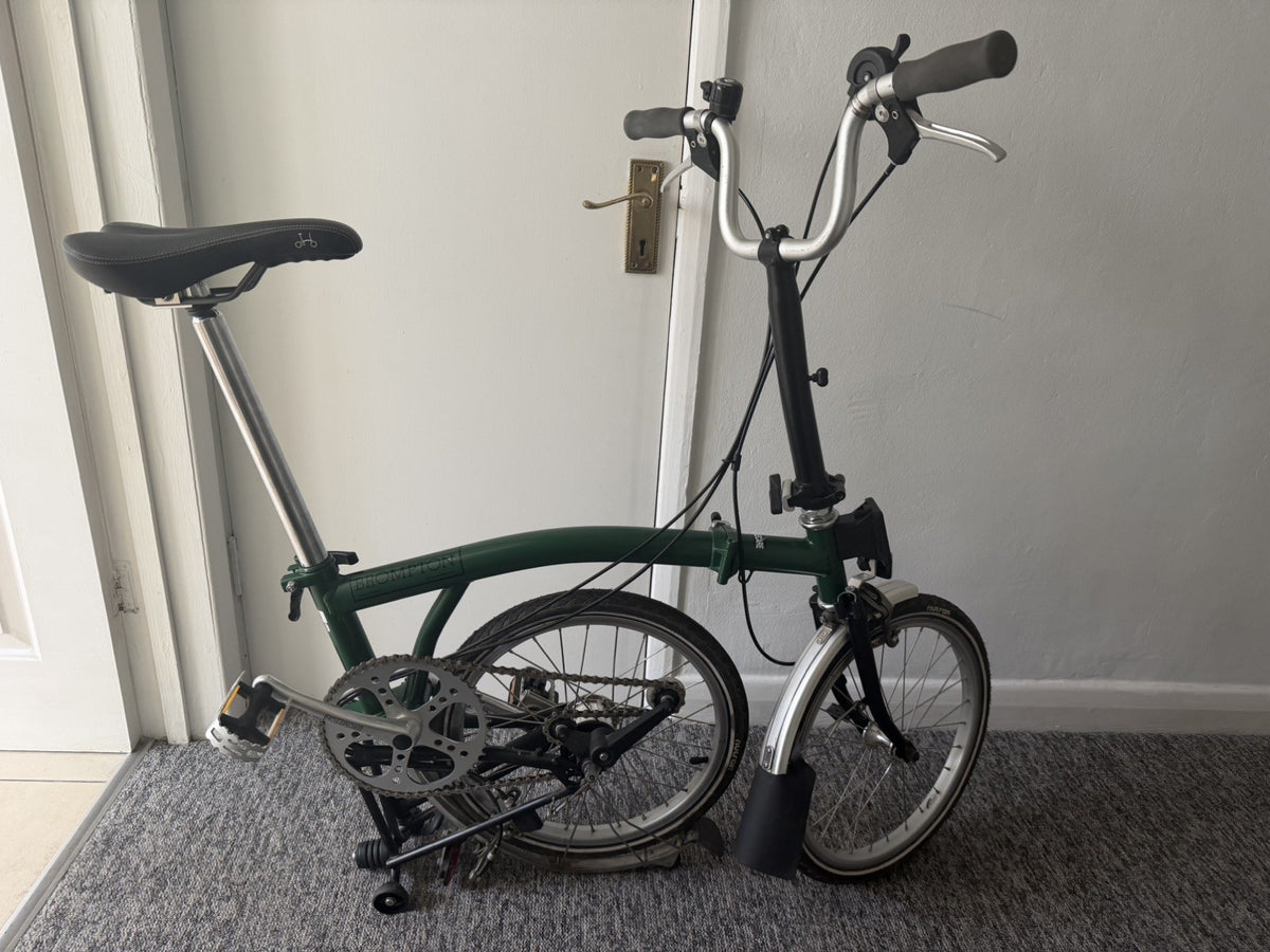 Brompton M3L (3 Speed) folding bicycle - Green/Black (EXCELLENT CONDITION!)