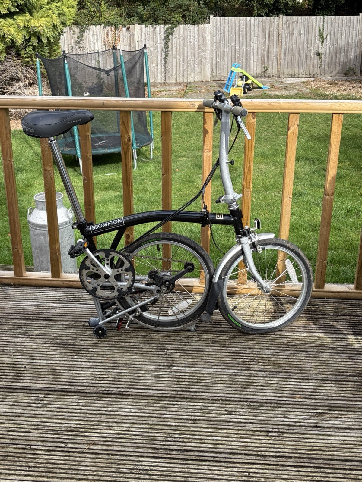 Brompton Folding Bike 16in 31cm Unisex Adults Black/Silver Mudguards