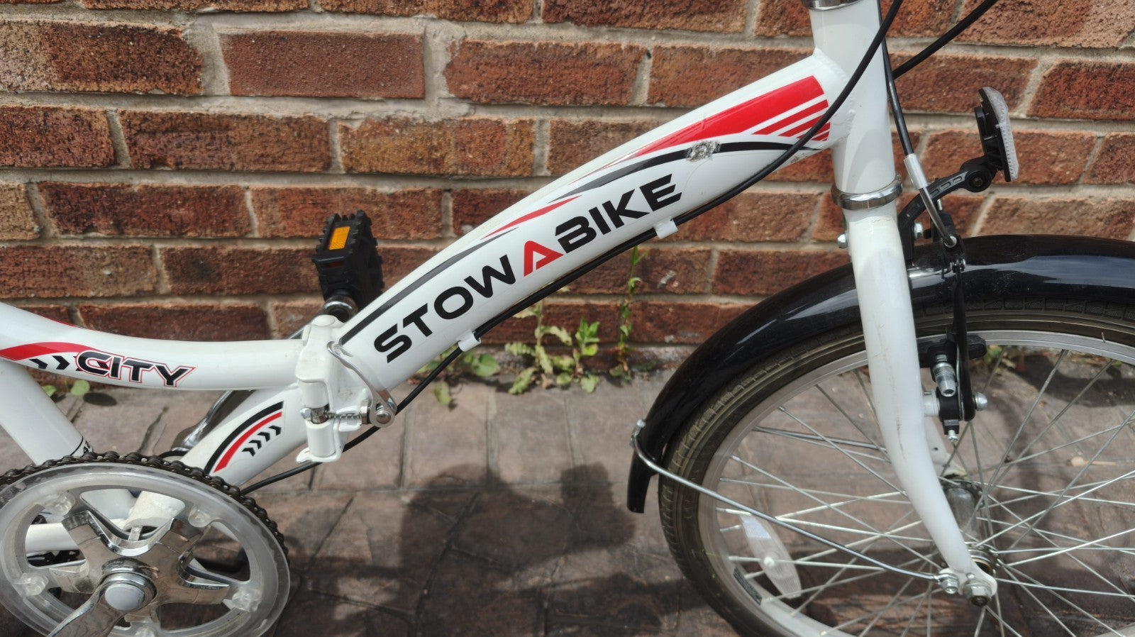 White Folding Bike Foldable City Bike for Adult Commute/Caravan/Camping Bicycle.