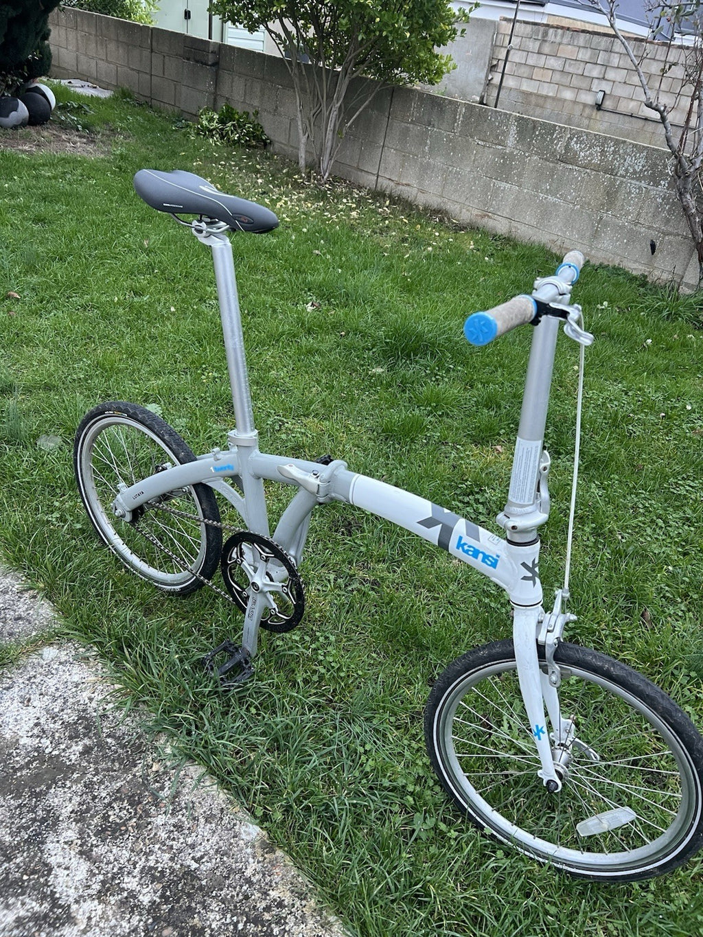Kansi 1Twenty Single Speed Folding Bike 100 miles Only Superb Original Condition