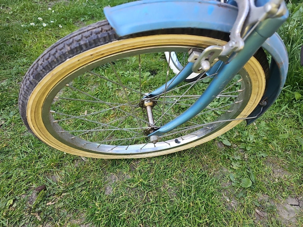 Pair of Hercules Classic folding bikes. Need Renovation.