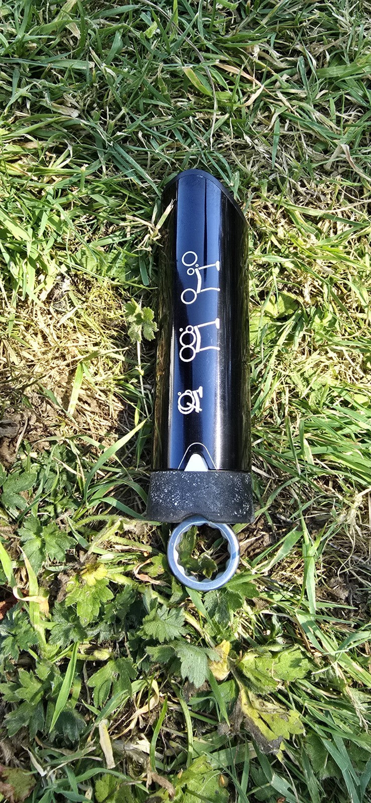 Brompton Folding Bike 6 speed BWR Gears