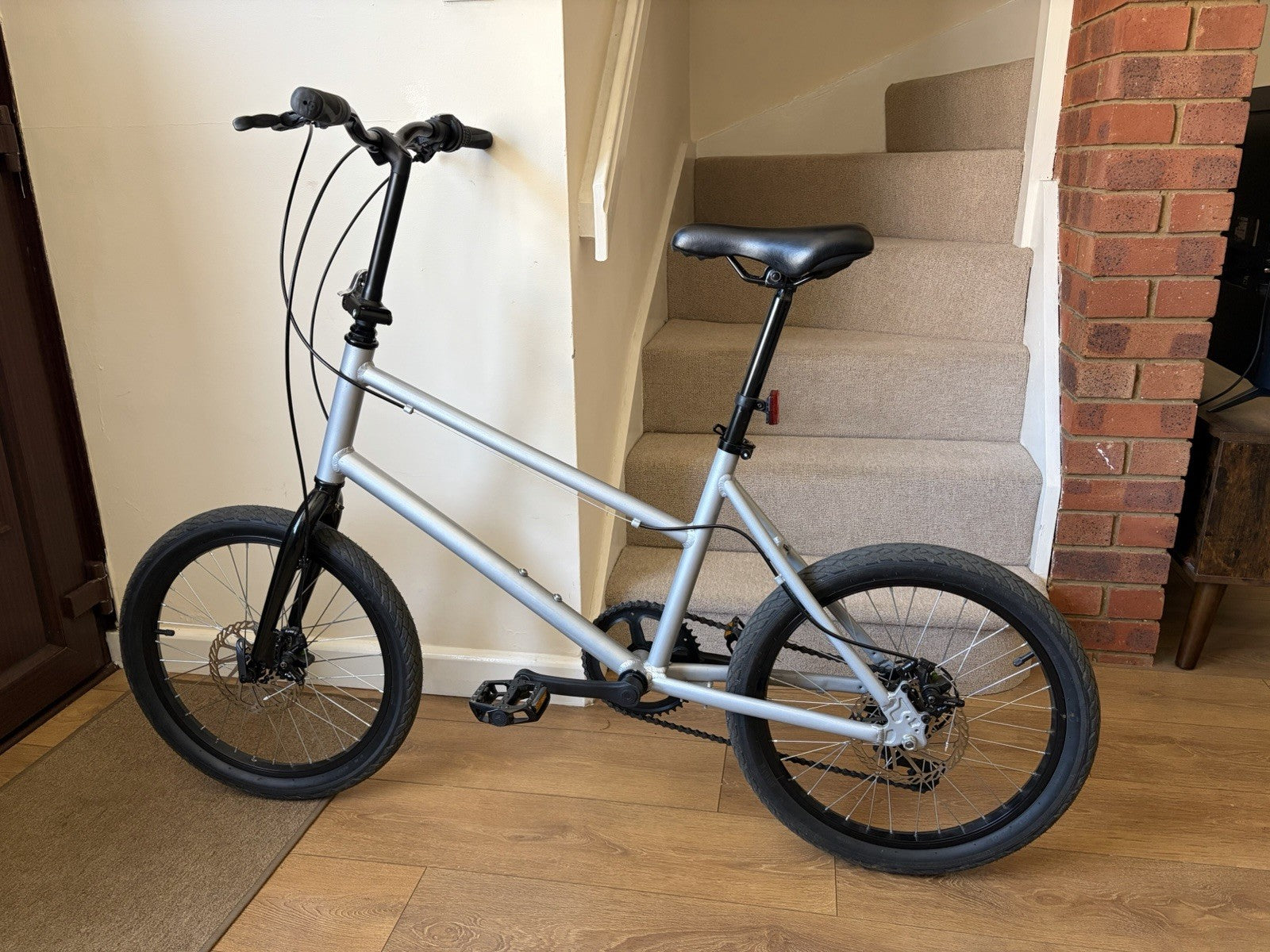 Mini Velo Folding Bike (Challenge Urban Camper) 20” Wheels 6 Speed Commuter