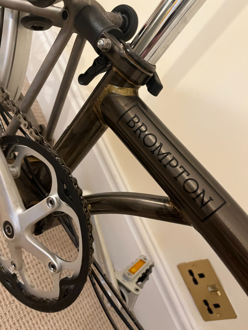 Brompton M6L Superlight Black Lacquer Titanium 2021 – MINT UNUSED – Rare Spec