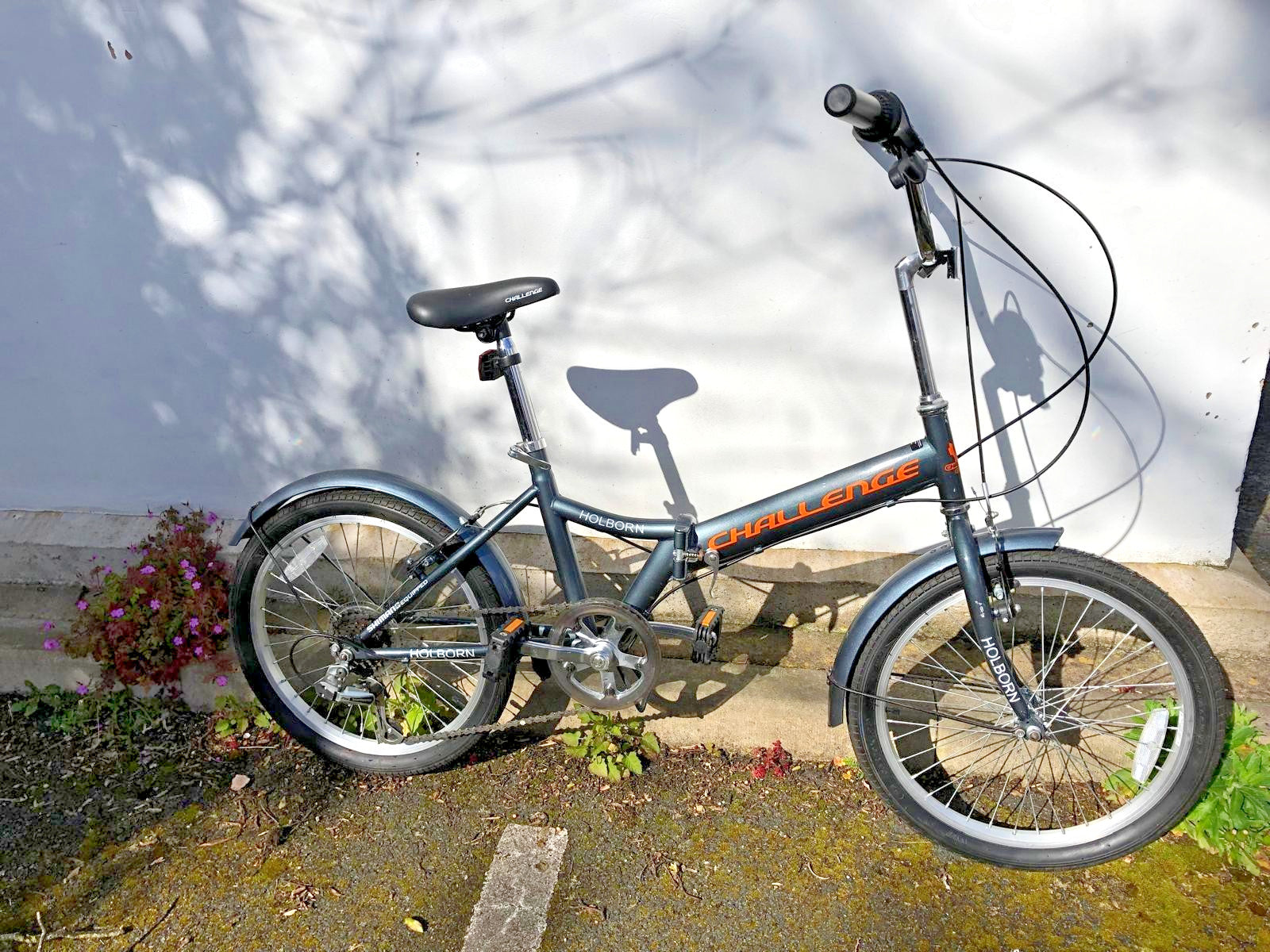 Challenge Holborn 20 inch Wheel Size Folding Bike