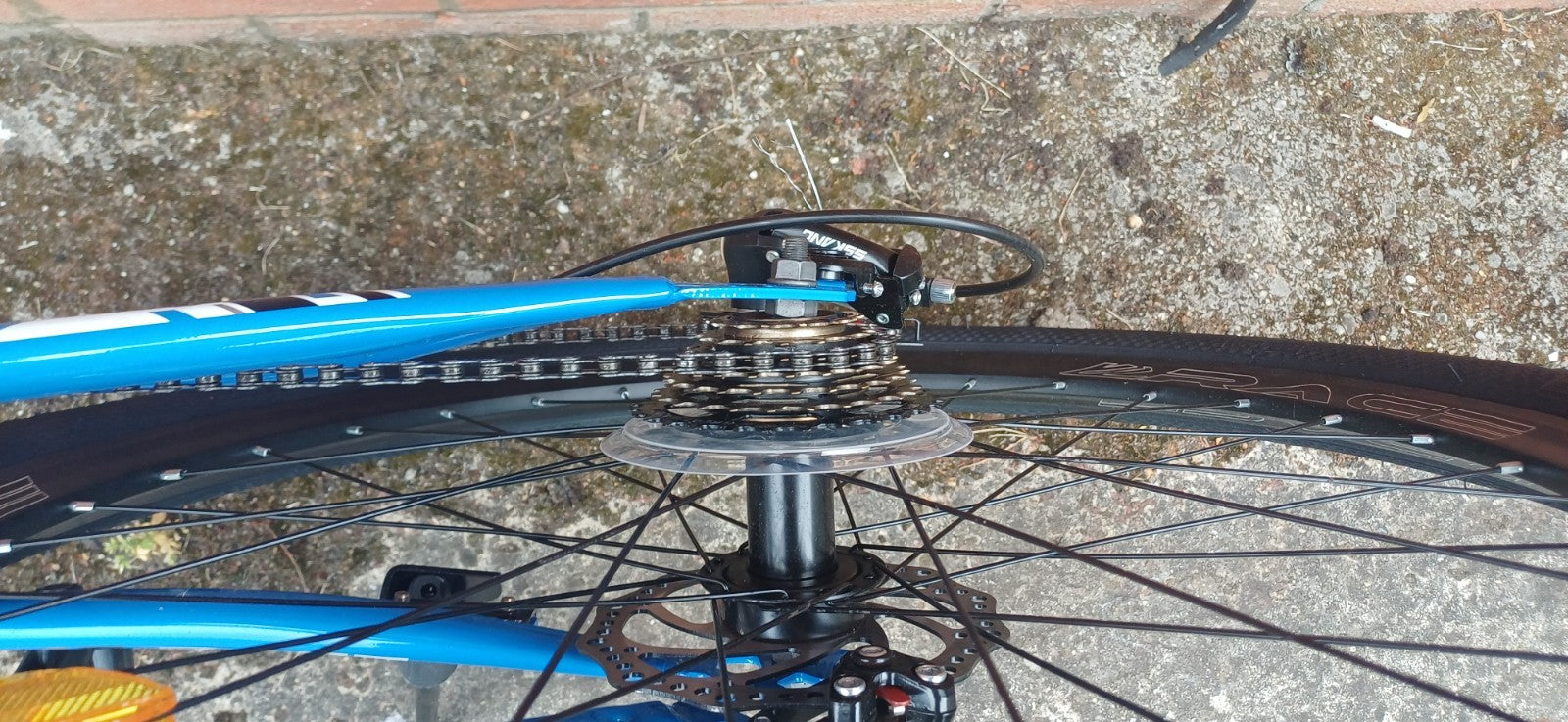 Foldable Mountain Bike 26 Inch With Extra Items