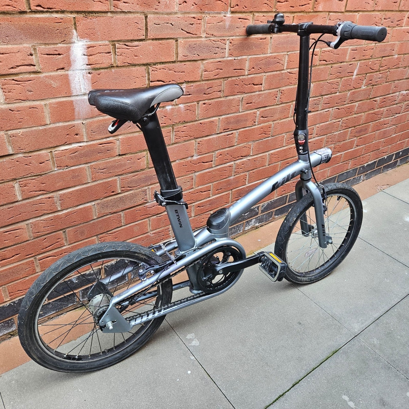 Folding bicycle