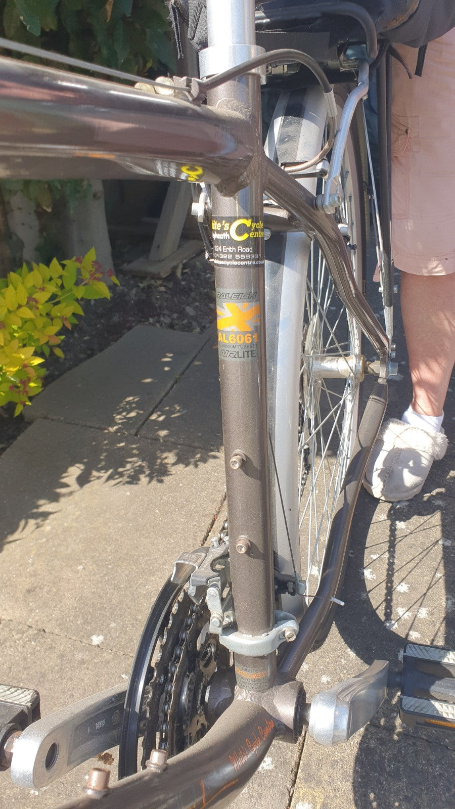 Ammaco Pakka Lite 20 Inch Wheel 6 Speed Alloy Folding Bike Silver