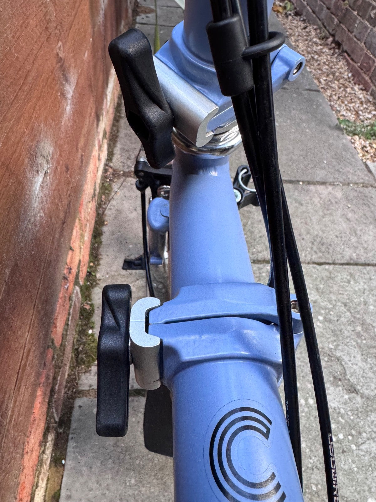 Brompton M3L Folding Bike Mid Bar Powder Blue with Unused (£150) L Borough Bag.