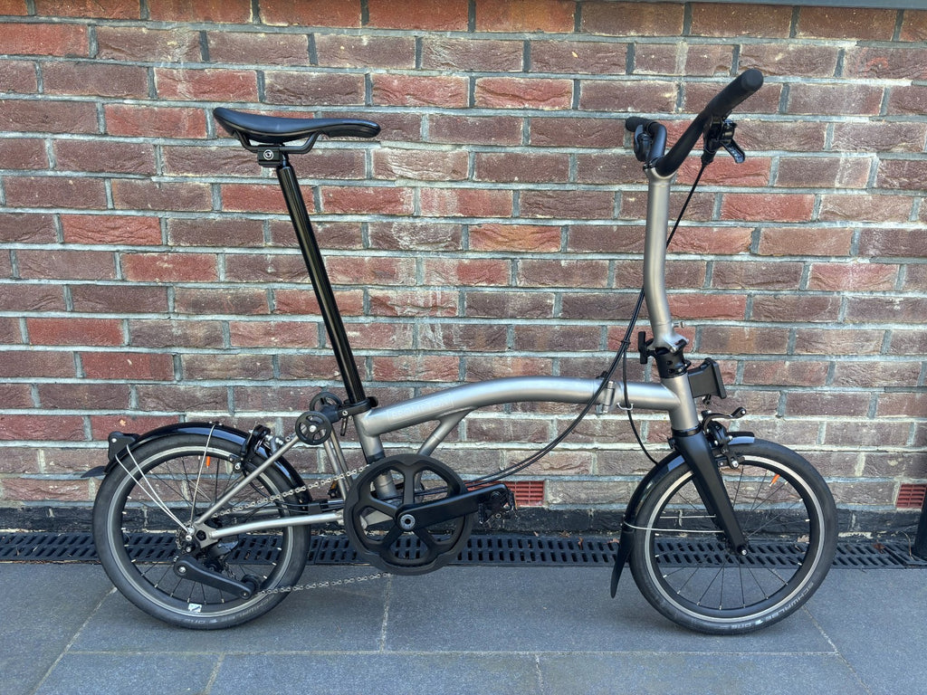 Brompton T line 4 Speed Titanium Mint Condition
