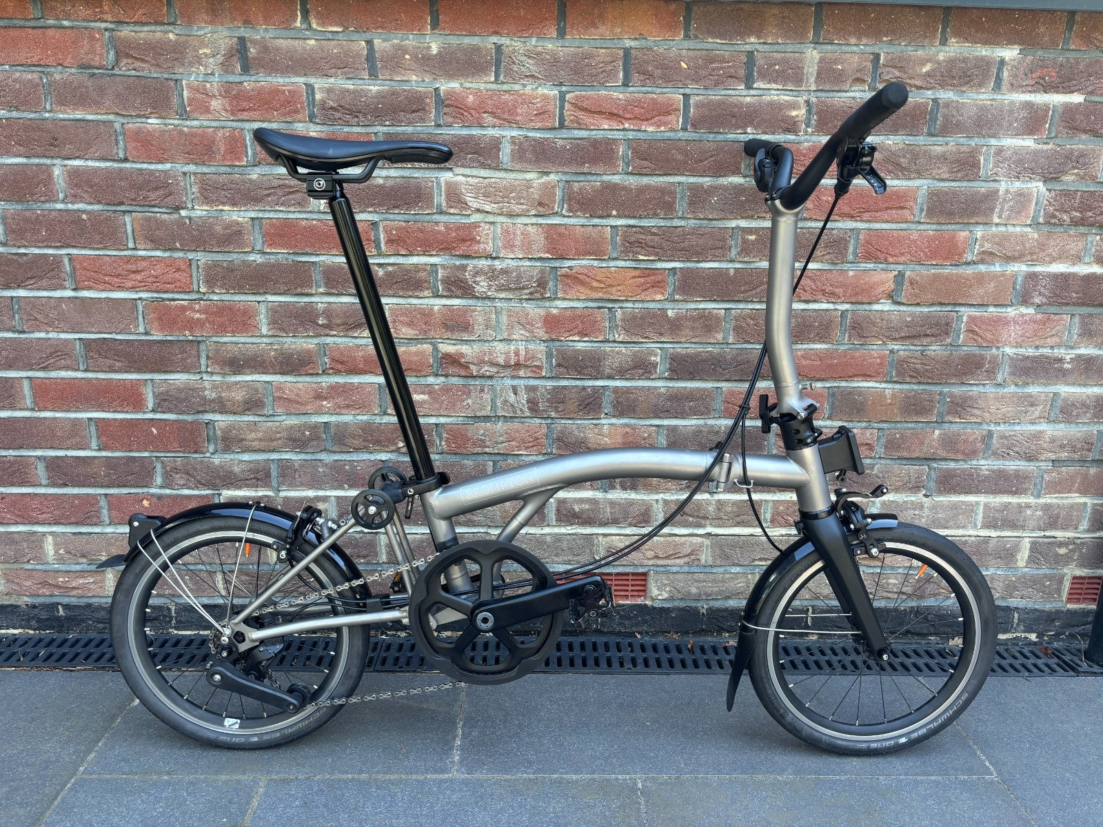 Brompton T line 4 Speed Titanium Mint Condition