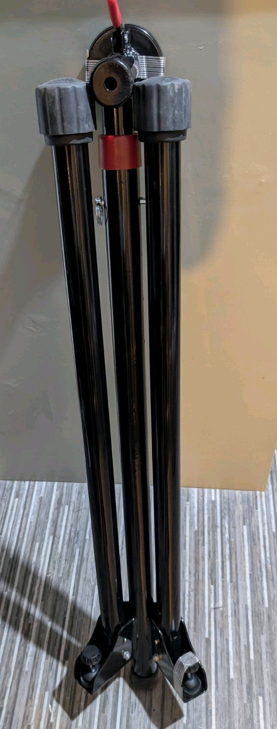 Minoura DW 2 Bike Bicycle FOLDING REPAIR STAND BRAND NEW