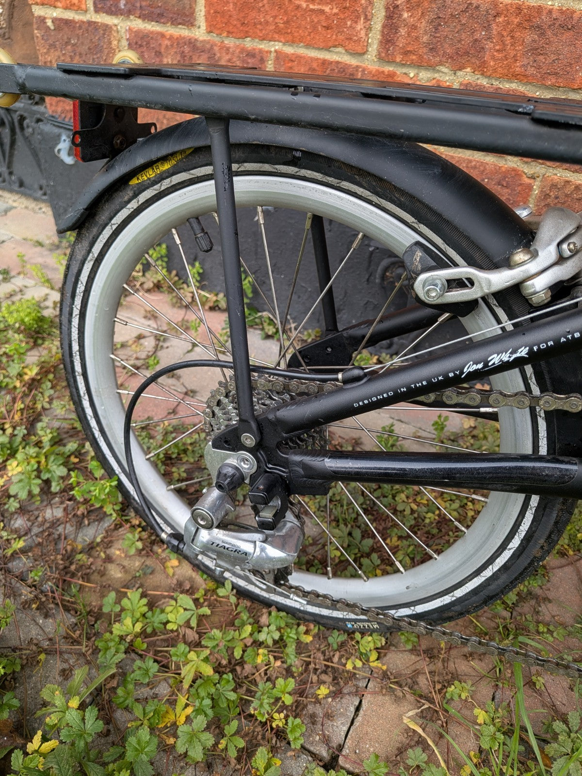 Mezzo D9 Lightweight folding Bike, Hardly Been Ridden, With Original Unused BAG