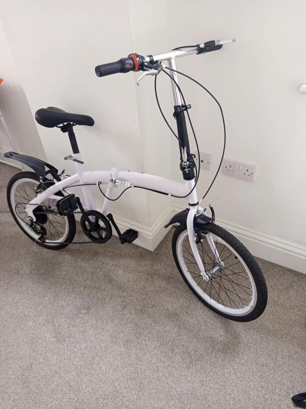 White Folding Bike Foldable City Bike for Adult 20" Commute Bicycle 6 Speed Gear