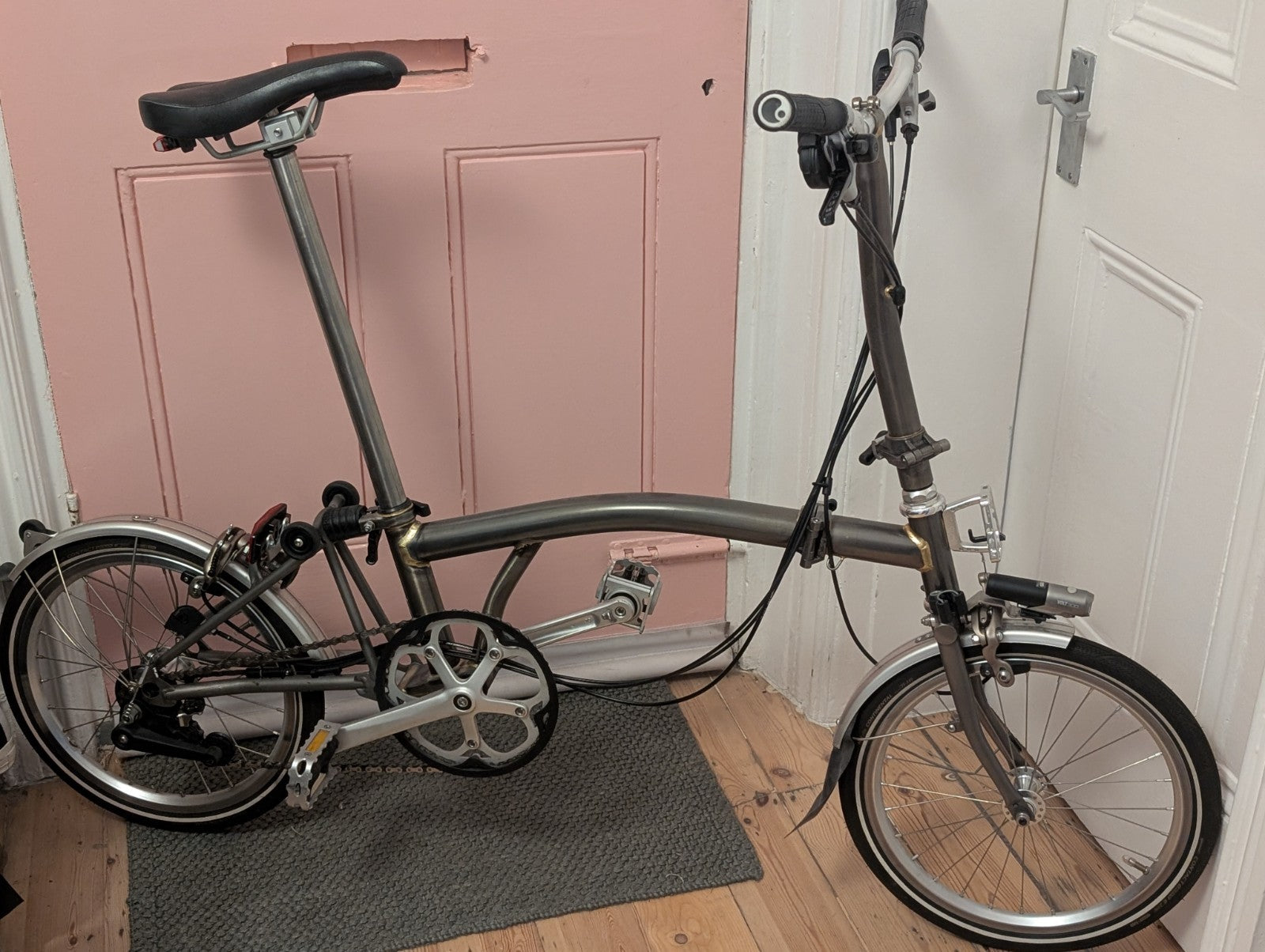 Immaculate Brompton H6LX Superlight (Titanium) | Raw Lacquer | 2017 | H-Type