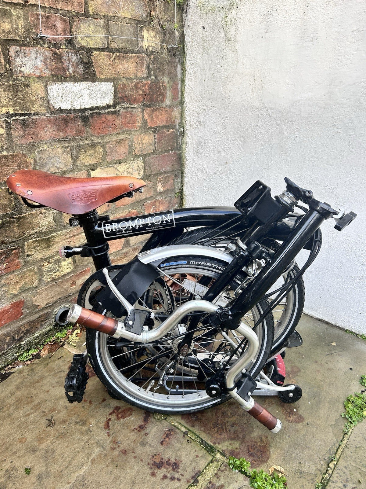 Brompton Folding Bike – 3 Speed – With Rack & Brooks Saddle – Good Condition