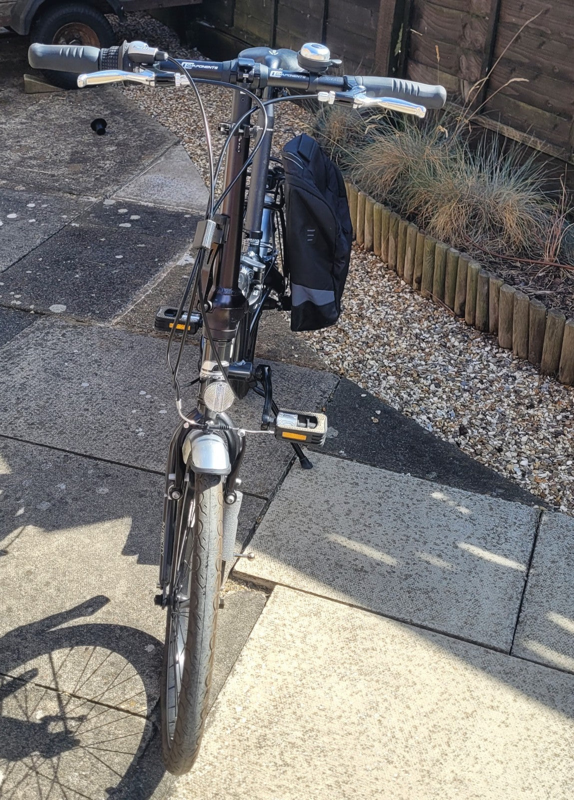 Carrera Intercity Folding Bike 8-Speed
