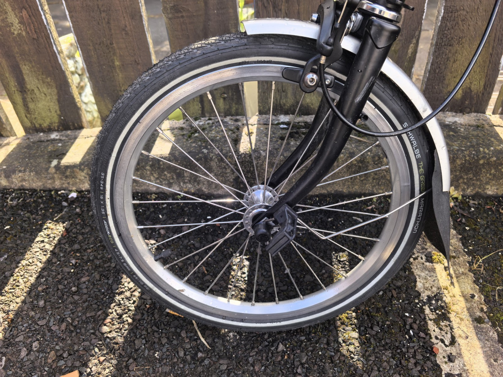 Brompton Bike Black M6L (C Line Explore 6 Speed)