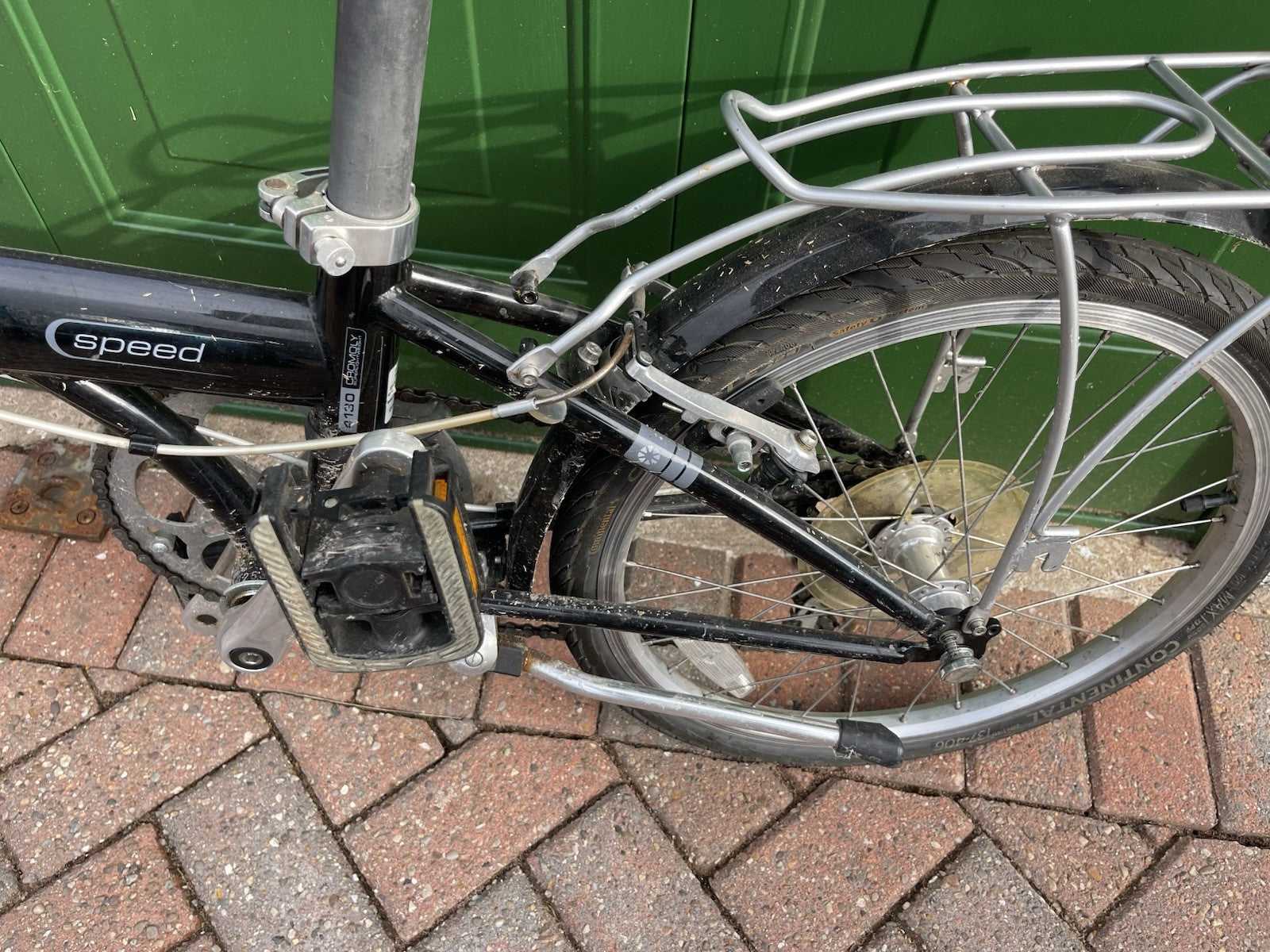 Dahon Speed D7 Folding Bike 7-Speed SRAM Grip Shift