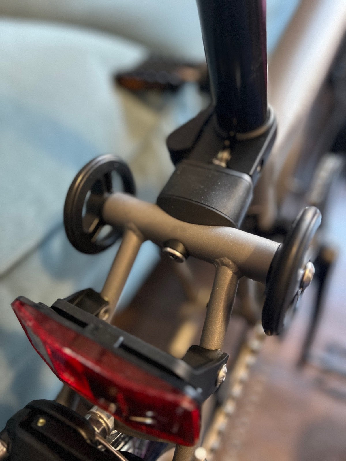 Brompton T-Line 4-Speed Titanium Folding Bike Medium rise