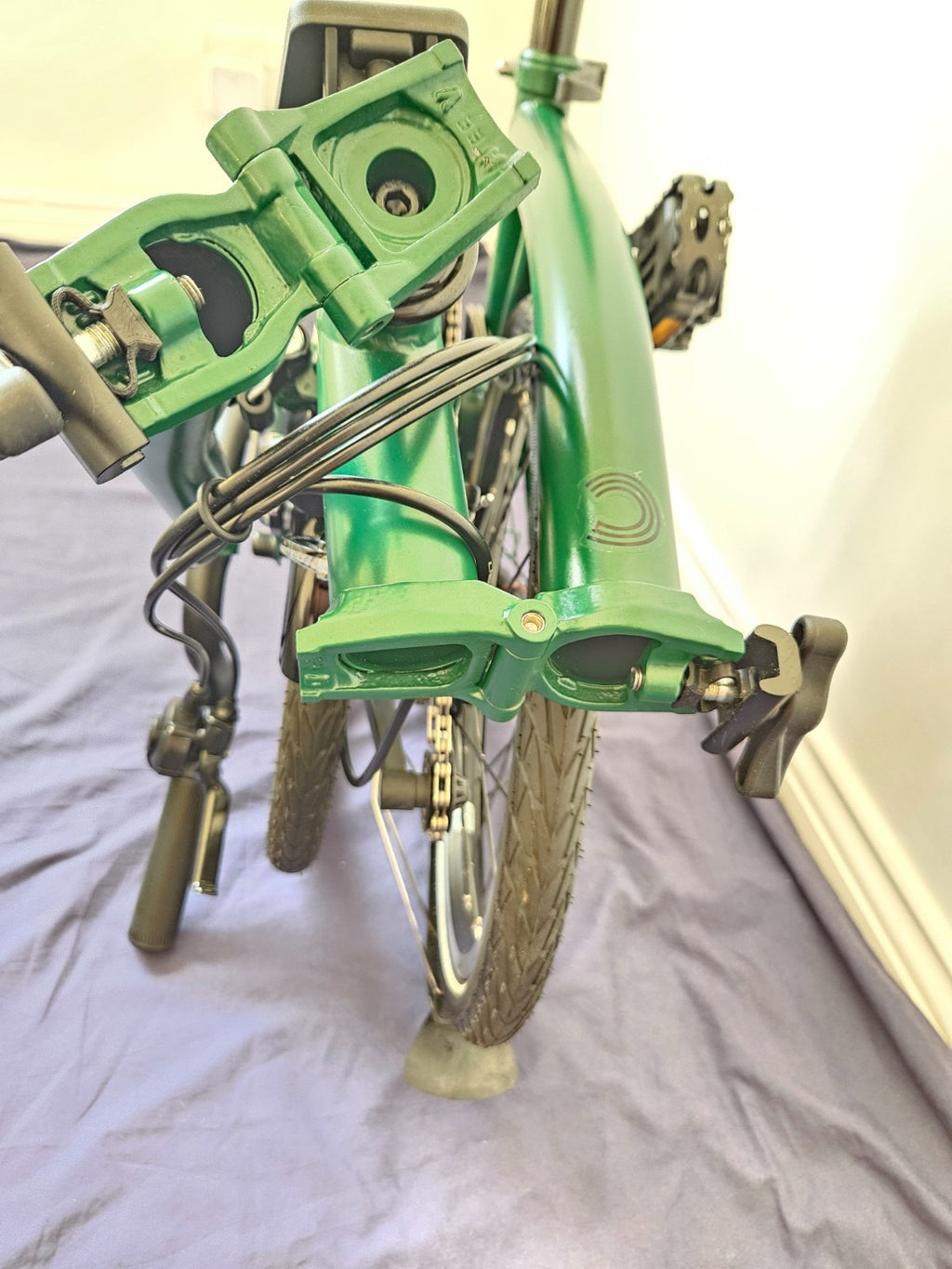 Brompton M6L - 6 Speed - C Line - Mid- Racing Green - Excellent Condition