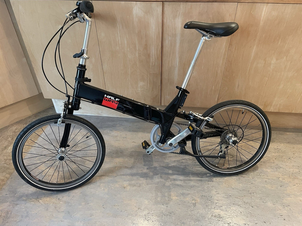 Giant Halfway Folding Bike 20'' Wheels 7-Speed Excellent Condition Black Frame