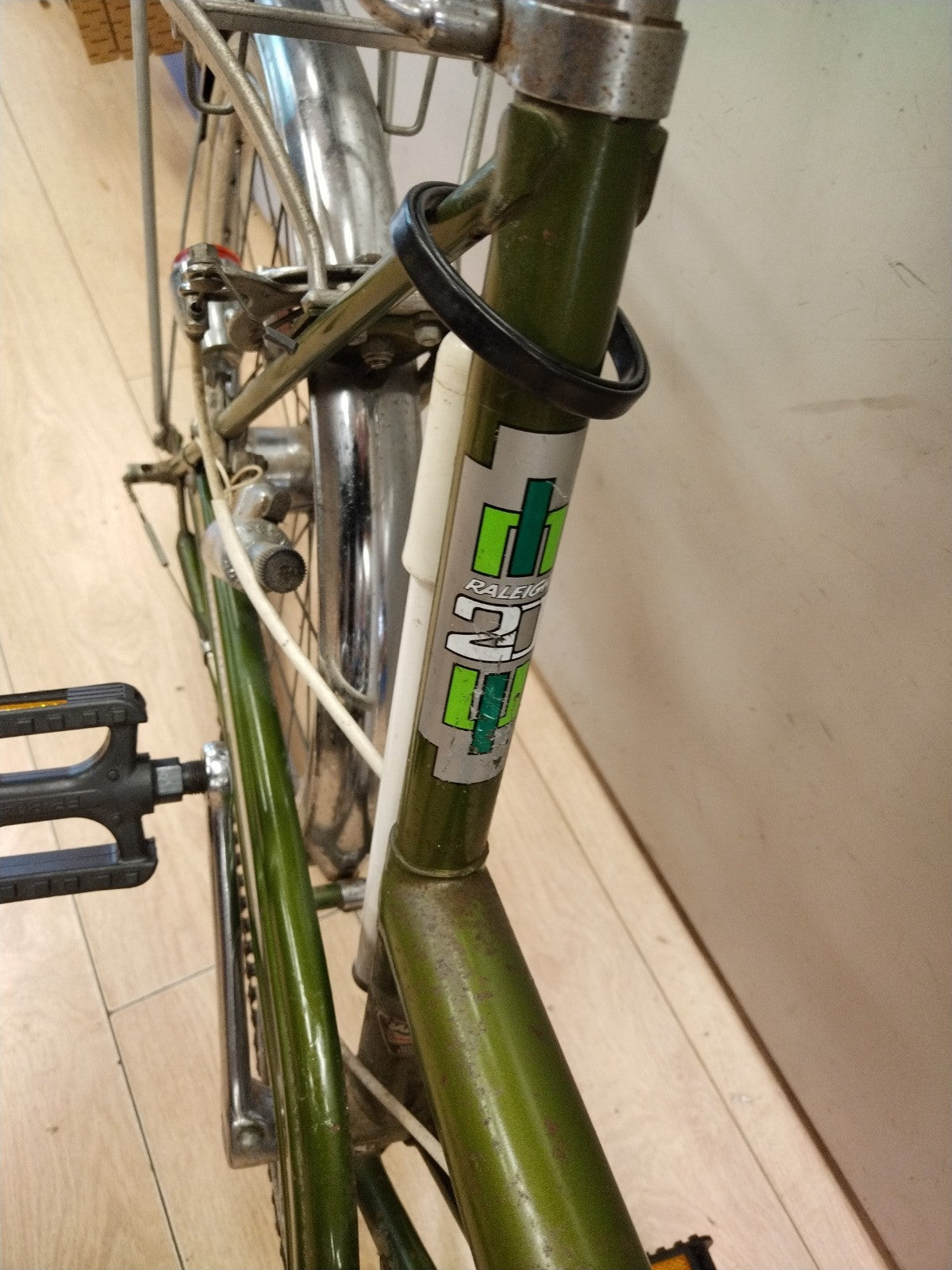 Raleigh Stowaway Twenty  Shopper bike folding bike 1977 good original survivor