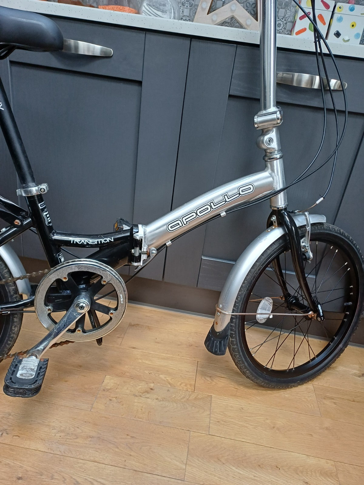 Apollo Transition Folding Bike 6 Speed Shimano Gear 20” Wheels Aluminium