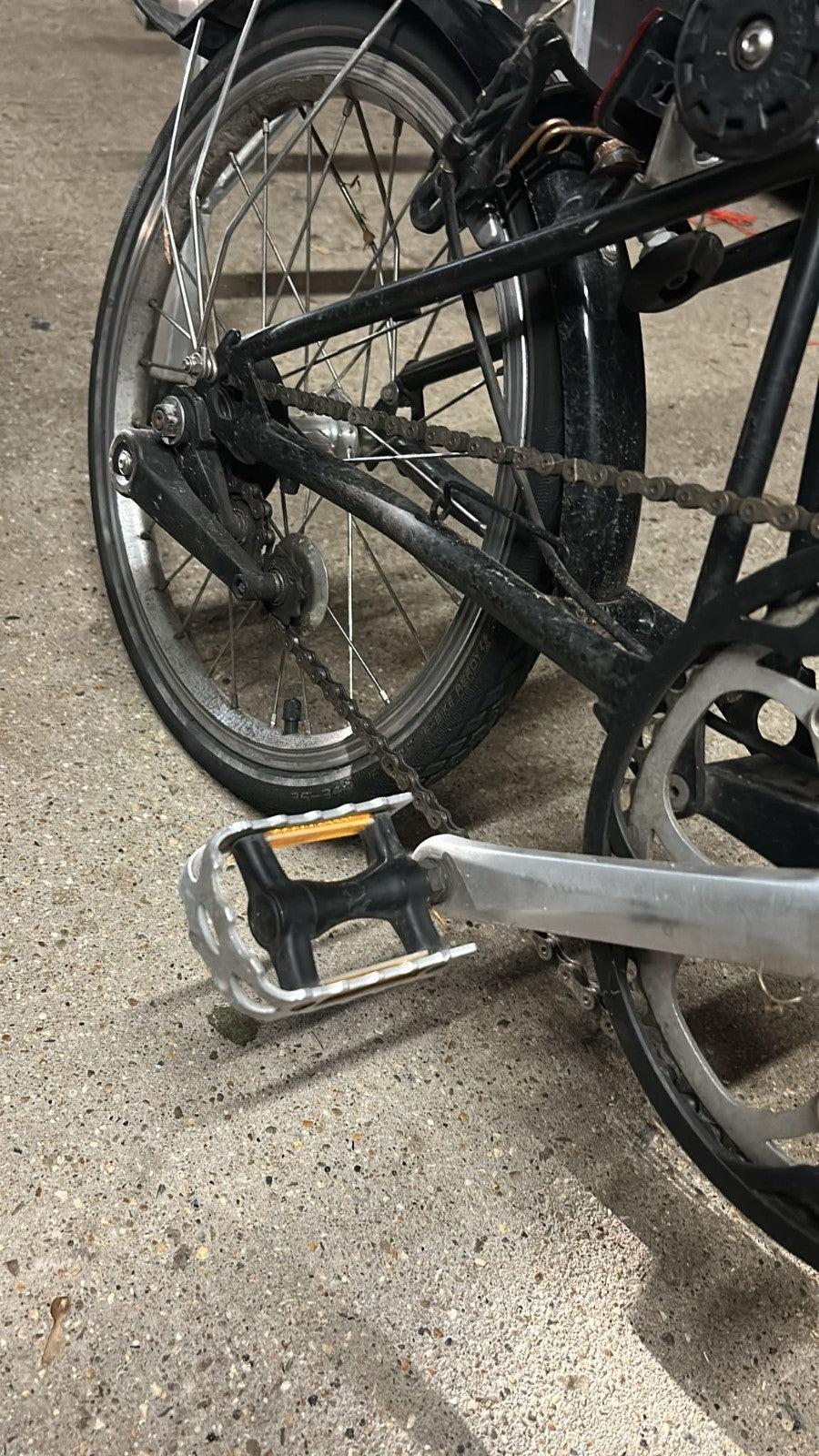 Brompton 2019 S1E Black Folding Bike - Great condition, recently serviced