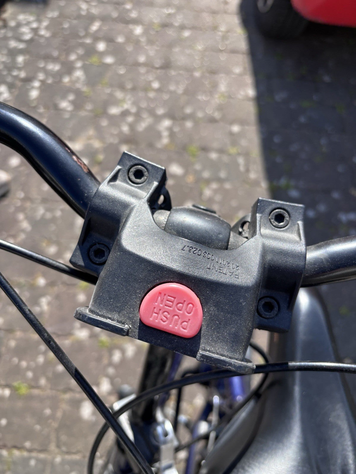Folding Bike Diamond Dawes 3 Speed Rear Hub, Basket, Saddle Bag.