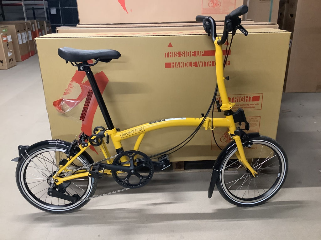 Brompton C Line 12 Speed Mid Bar Folding Bike 2025 12 Speed Bumblebee Yellow