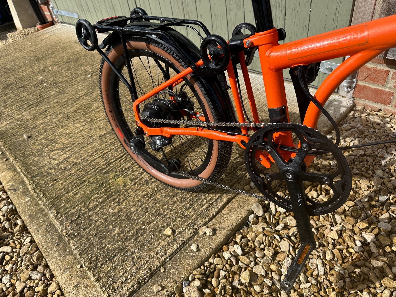 brompton g line bike- extremely rarely used. recently purchased for a timeframe