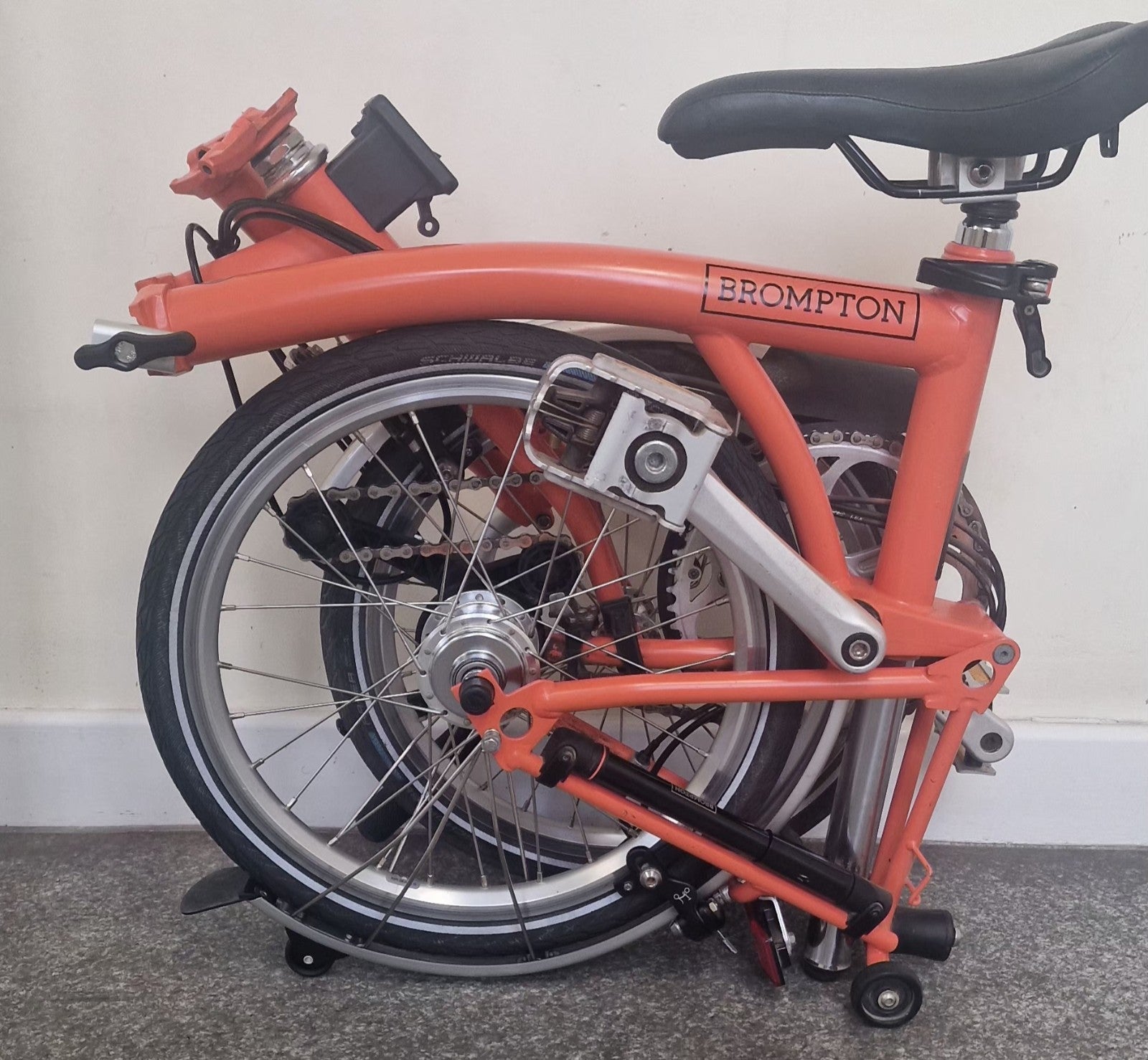 Brompton  C Line 6 Spd FLAME CORAL  Global P&P📦🌎✈️📬