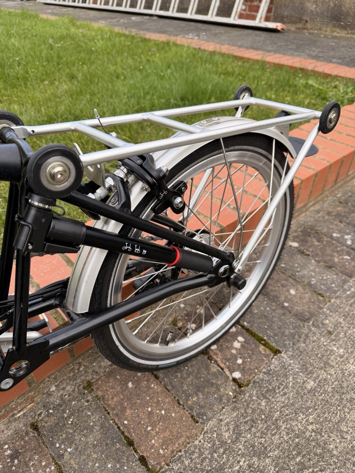 Brompton Folding Bike 6-Speed Black Satin