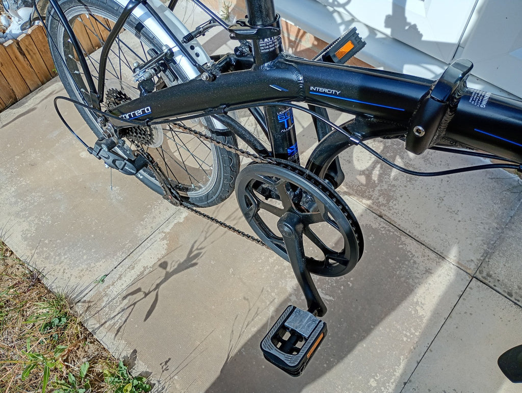 Carrera Intercity 8 Speed Folding Bike 20" Alloy Frame Shimano Disc Brakes