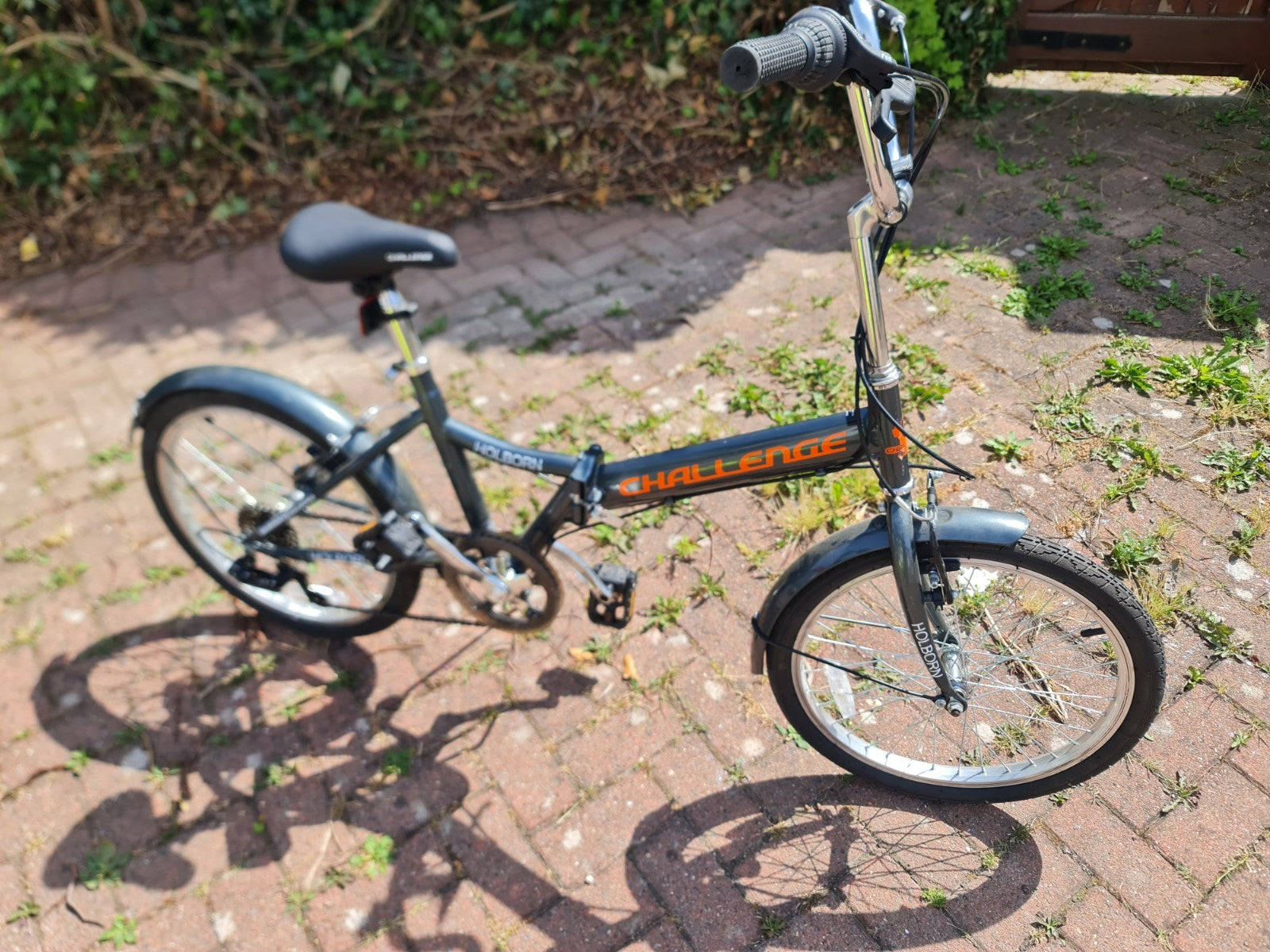Holborn Challenge 20-inch Wheels Folding Bike Unisex  6 Gears COLLECTION ONLY