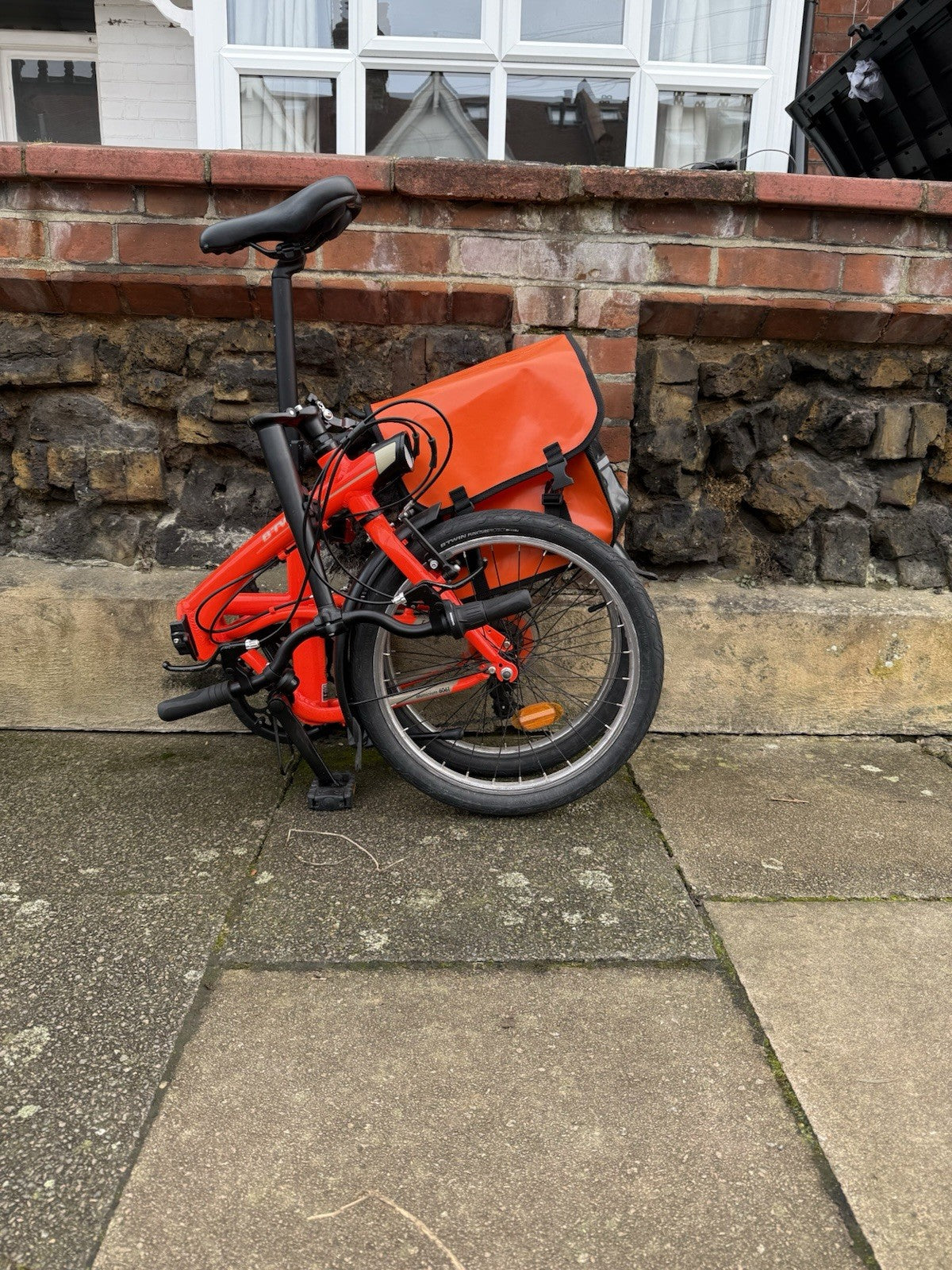 BTWIN Decathalon - Foldable Commute Bike - Orange