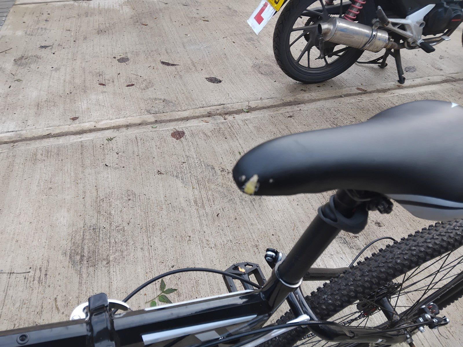 Foldable Bike for Sale Easy to Install Used Max 100 Miles Since New Double Susp.