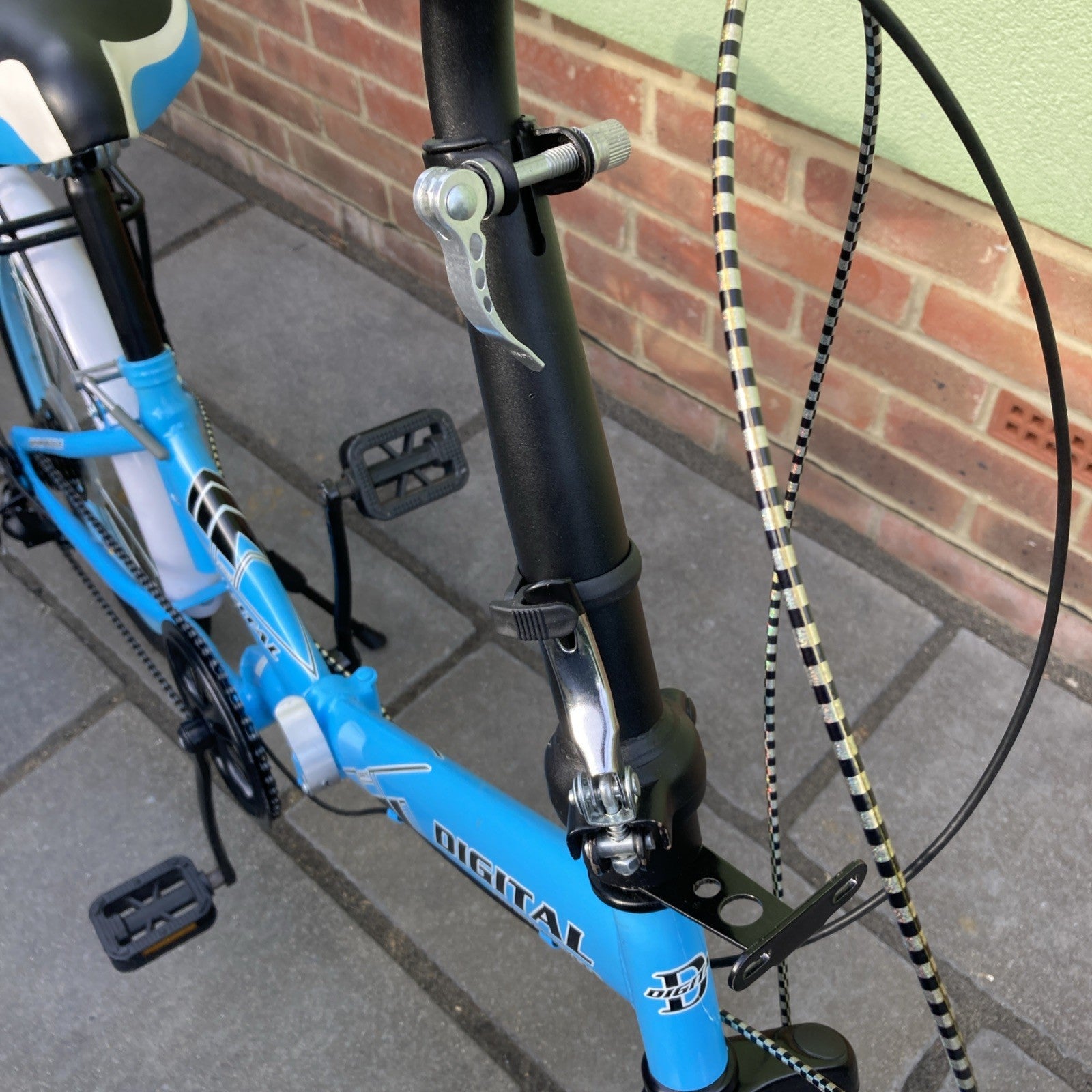 Digital Folding Blue Bike Carbon Steel 7 Speed Unisex Custom Design For UK